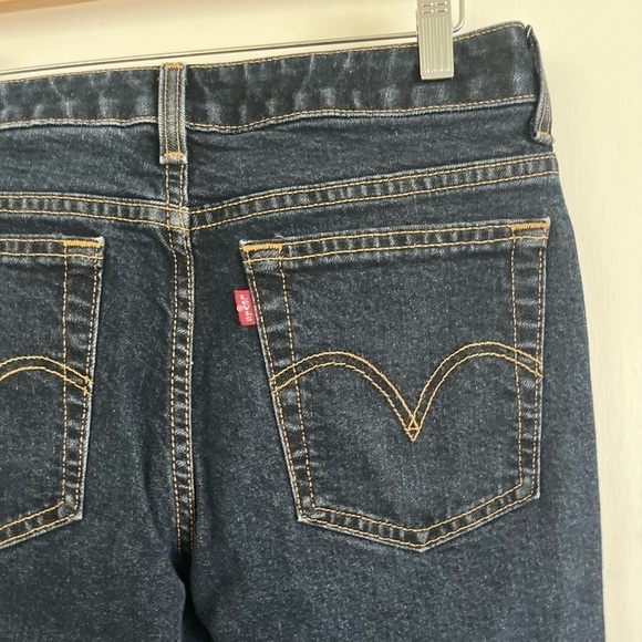 VINTAGE Levi’s Made in Canada Denim Blue Jeans Womens Size 10 Hemmed Red Tab HTF - Picture 12 of 12